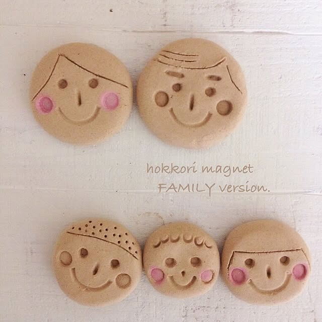 Family,お父さんが古い…⁉︎,木粉粘土,ほっこり,マグネット,ハンドメイド,ごめんなさい,インテリアじゃないかもしれない,ほっこりマグネット mayuringoの部屋