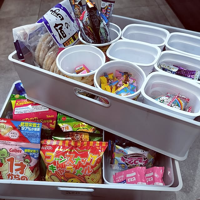 Kitchen,子どものいる暮らし,フルリノベーション,無垢床,おやつ収納,サンカ インボックス,ヨーグルトの容器,シンデレラフィット,活用術 y..sanの部屋