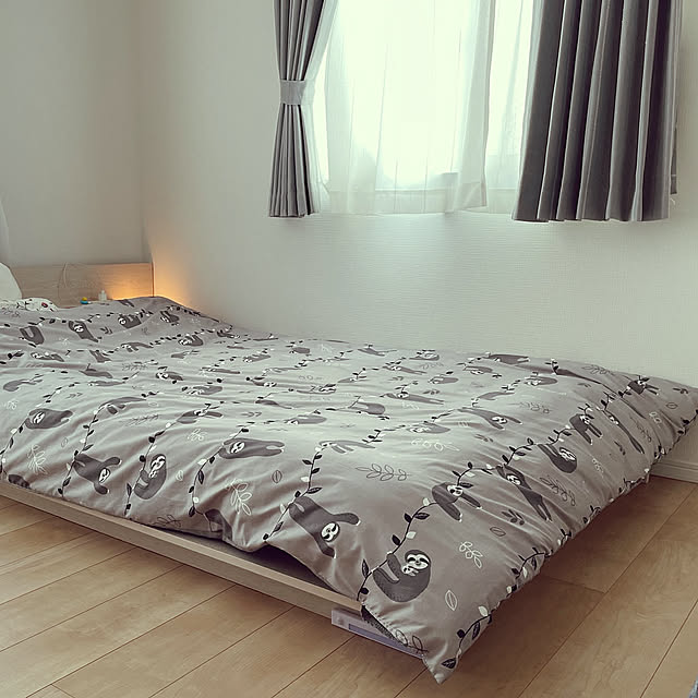 Bedroom,寝室はシンプルに,寝室ベッド,寝室の一角 yuukiの部屋