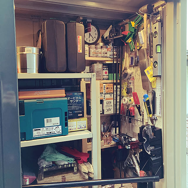工具収納,有孔ボードディスプレイ,有孔ボード,タクボ物置,裏庭改造中。,物置,裏庭,ダイソー,100均,My Shelf,OSB合板棚,OSB合板 funataroの部屋