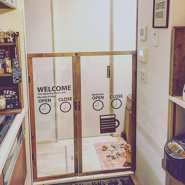 Bathroom,2×4,カフェ風インテリア,Instagram始めました,IG→yokkochan0225,カフェ風キッチン,雑貨大好き♡,DIY♡,ハーフウエイ系,レトロカフェ,ディアウォール DIY,DIY,カフェ風,ウォールステッカー♡,サンサンフー,セリア,アクリル板3mm,扉のなかった場所にドア設置 yokkochanの部屋