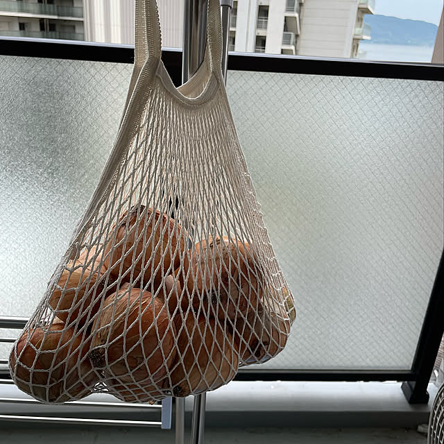 これに入れたら玉ねぎもオシャレ(笑),ネットバッグの活用,玉ねぎの保存にこのバッグが良いわよって話,出会いに感謝♡,『RCカントリー倶楽部☆』,いつも良いねコメありがとうございます,見て頂きありがとうございます,ハタキ倶楽部,ちょいちょい倶楽部,上手にコメント出来なくてすみません,癒やしは大事,出会いを大切に♡,なごむも大事,気持ちは前向き,グラスジェムコーン部,Overview honpoの部屋