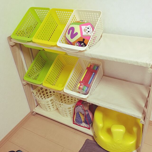 My Shelf,収納,おもちゃ 収納 手作り,ダイソー,プラかご,ランチョンマットで。 mihoの部屋