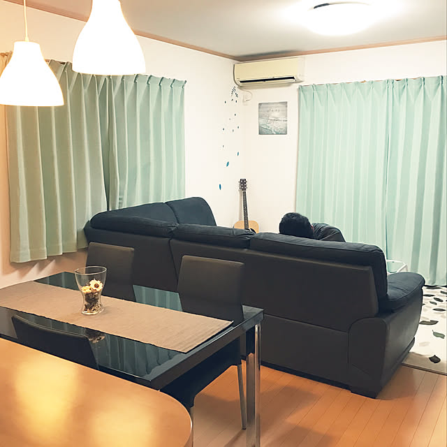 Lounge,グレー,ミントグリーン,エメラルドグリーン,ティファニーブルー,ニトリ,IKEA,照明 Alineの部屋