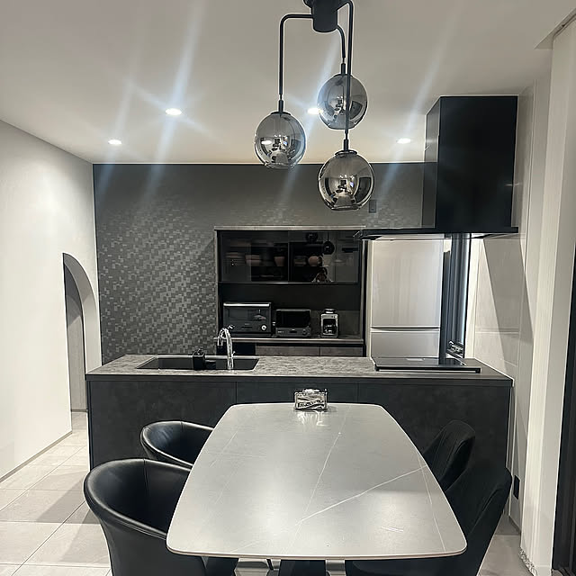 Kitchen,フルリフォーム,シンプルモダン,グレーインテリア,モノトーンインテリア,モノトーン,セルフデザイン,キッチン,ホテルライクな暮らし,ホテルライク,リフォーム,リノベーション,中古住宅リフォーム cako_reformの部屋