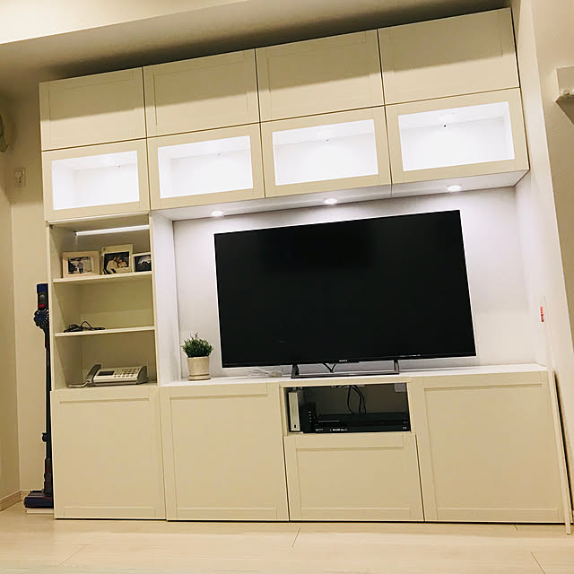 Lounge,IKEA棚,テレビボード,壁面収納,BESTA,ベストー,IKEAの棚,IKEA yochiの部屋