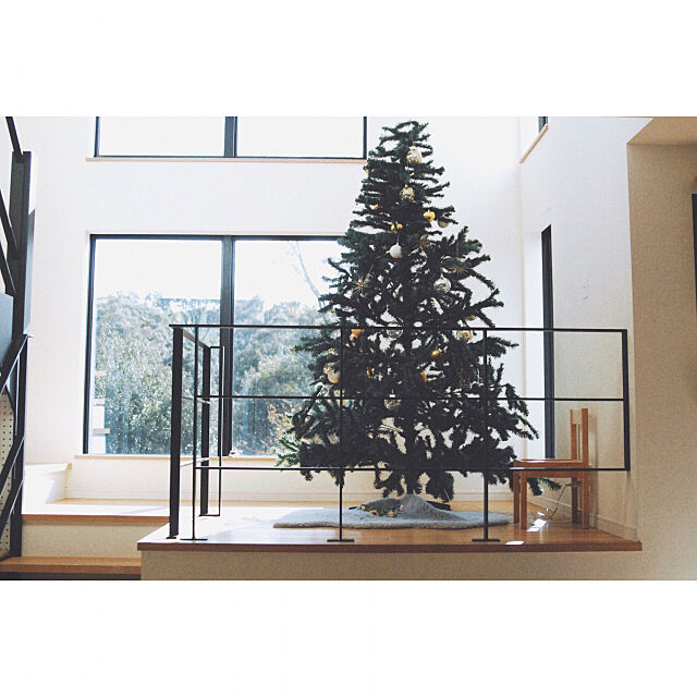 Lounge,クリスマス,北欧,シンプル,無垢,ig☞mitsuoom,シンプルな暮らし,ZARAHOME,借景,階段,吹き抜け,IKEA,DIY ayacco240の部屋