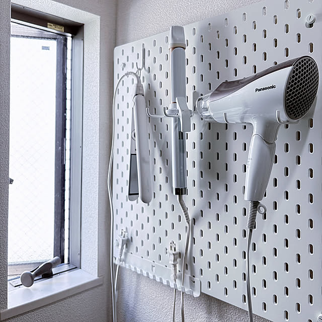 Bathroom,tower 耐熱マット,IKEA スコーディス,無印 マグネットケーブルホルダー,コテ収納,ヘアアイロン収納,ドライヤー収納,掛ける収納,スコーディス,洗面台,脱衣所,洗濯機周り,スキマ収納,ランドリールーム,tower mmの部屋