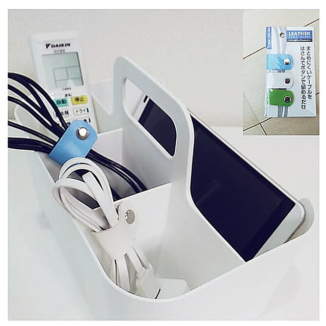 コード収納,すっきり暮らす,スッキリと暮らしたい。,建売住宅だけどお気に入り,建売住宅だけど,清潔感❤︎,必要最低限の暮らし,ハコブNインボックス,クローゼットの中,My Desk tomoの部屋