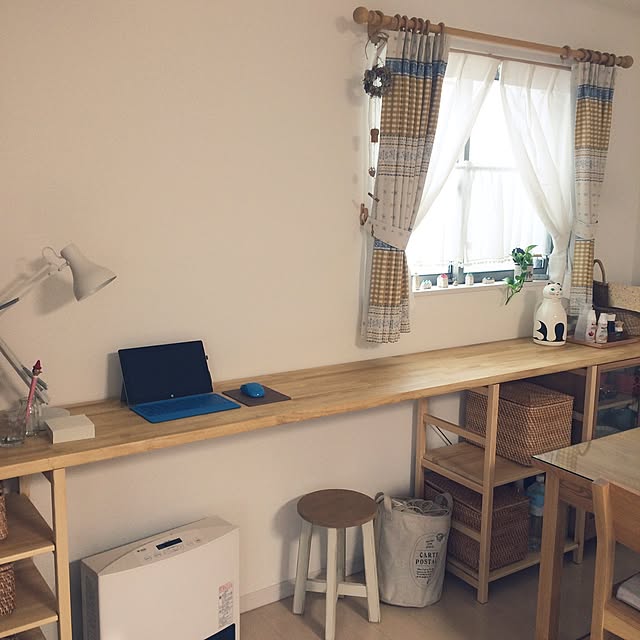 Lounge,建売住宅,unico　,北欧,無印良品,DIYカウンター,パイン材,unico カーテン,植物 Hの部屋
