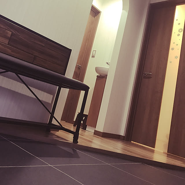 Entrance,アーチ型,アーチ,アーチ 下がり壁,玄関,LIXIL,子どもと暮らす,三兄弟,子供と暮らす,冬仕様,玄関ホール maachanの部屋