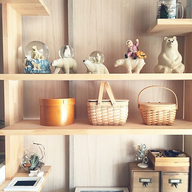 My Shelf,カゴ,しろくま好き,しろくま貯金箱,しろくま,スノードーム集めてます,スノードーム haru0_44の部屋