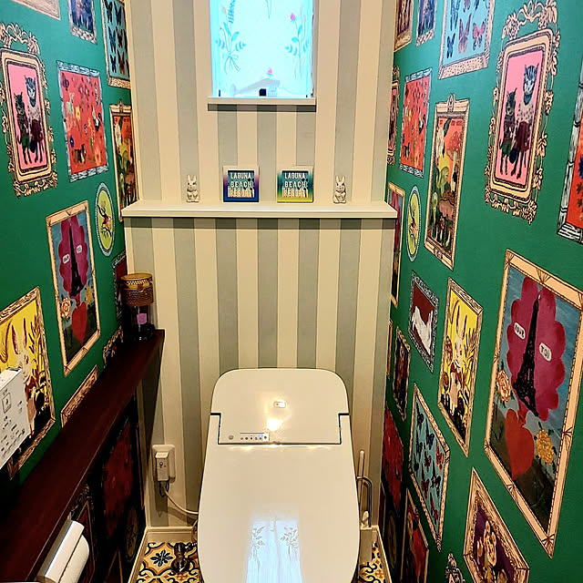 Bathroom,トイレのインテリア,注文住宅♥️,カフェ風,シャビーシック,フレンチシック,ホワイトインテリア,姫系インテリア,かわいいお家,三人兄妹,ナタリーレテの壁紙 prettychieの部屋