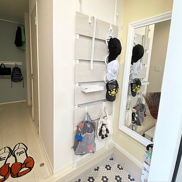 ニトリの突っ張りウォールラック,帽子収納,IKEA,ニトリ,Francfranc,Entrance ROMAの部屋