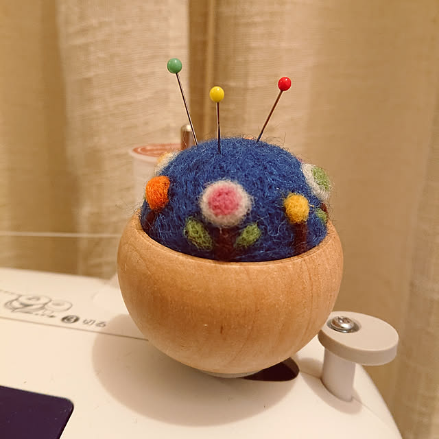 ハンドメイド,ダイソー♡,羊毛フェルト,ピンクッション,ミシン用,100均リメイク kotubukkoの部屋