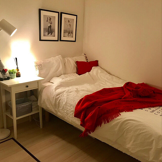 Bedroom,ブランケット,ZARA HOME,照明好き,IKEA 照明,無印良品ベッド,ニトリ 照明,IKEA サイドテーブル,Bcompany,ZARA HOME 掛け布団カバー Rio333の部屋