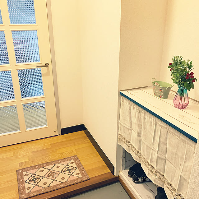 古い団地,都営住宅,DIY,ペンキ塗り,リメイクシート,靴箱,Entrance saoの部屋