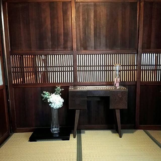 Entrance,建具,和風,古民家,築110年,日本家屋,鏡台,玄関,障子,格子戸,格子,障子紙 9107の部屋