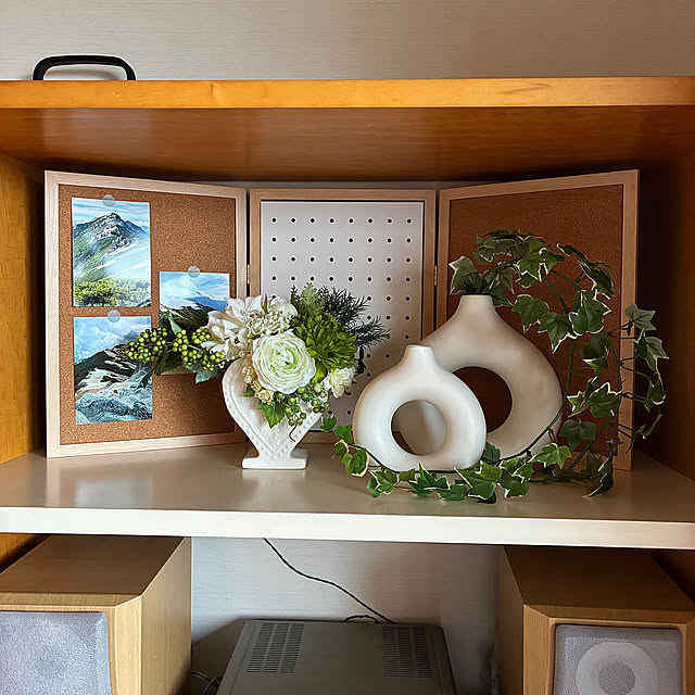 My Shelf,100均アイテム,100均DIY,100均リメイク,DIY,ホワイトインテリア,ナチュラルインテリア,ナチュラルカラー,ナチュラルシンプル,グリーンのある暮らし,ニトリの花瓶,花びん,ナチュラルホワイトインテリア,ナチュラルシンプルインテリア mimotoの部屋
