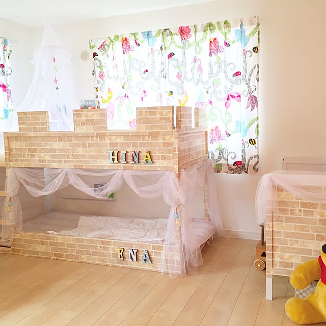 Bedroom,年中さん,誕生日プレゼント,レンガ調,リメイクシート,kids room,キッズルーム,姉妹,２段ベッド,天蓋ベッド,天蓋,壁紙屋本舗,お気に入り,子供部屋女の子,お城,IKEA,KURA,子供部屋,レンガ,西海岸,DIY sunny_smileの部屋