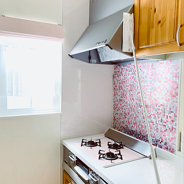 クイックルストロング,ウィルス対策,掃除しやすい家,除菌,クイックルワイパー,ナチュラルインテリア,Kitchen,シェードカーテン,ピンクのコンロ,掃除シート,ピンクインテリア,タイルシールDIY,【Metalmo】メタルモ,スウェーデンパイン材 choco-curiの部屋