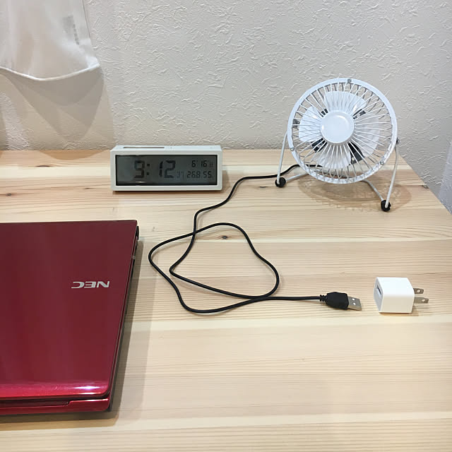 卓上ファン,DAISO雑貨,いつもありがとうございます☺︎,シンプル,My Desk,USB扇風機 kikeikoの部屋