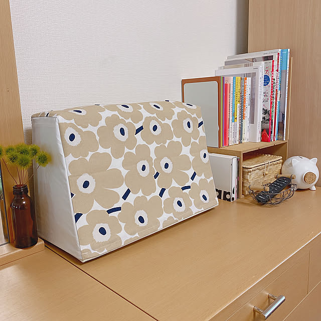 ミニウニッコ,ミシンカバー,北欧ファブリック,ハンドメイド,マリメッコウニッコ,花柄のある暮らし,My Desk yukaの部屋