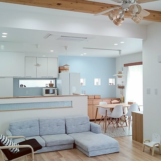 Overview,アクセントクロス,北欧,ペンダントライト,ブルー,LIXIL,収納,無印良品,タイル,名古屋モザイク,ポエング,梁,IKEA,ニッチ,初投稿,シーリングファン,カーテンボックス momo0907の部屋
