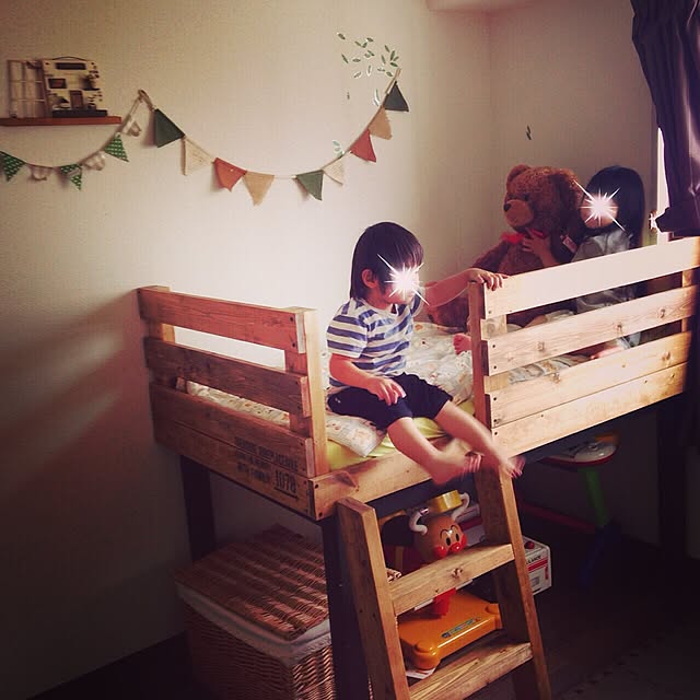 Bedroom,ベッドDIY,ダイニングテーブルリメイク,インスタと同じpic,インスタ→chii_ne,ブログ更新しました(*´艸‘*) noroの部屋