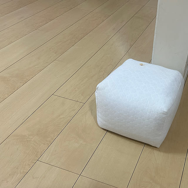 Lounge,お昼寝布団,子ども用椅子,子どものいる暮らし,牛乳パック再利用,牛乳パック,牛乳パックの椅子,椅子DIY Midoriの部屋