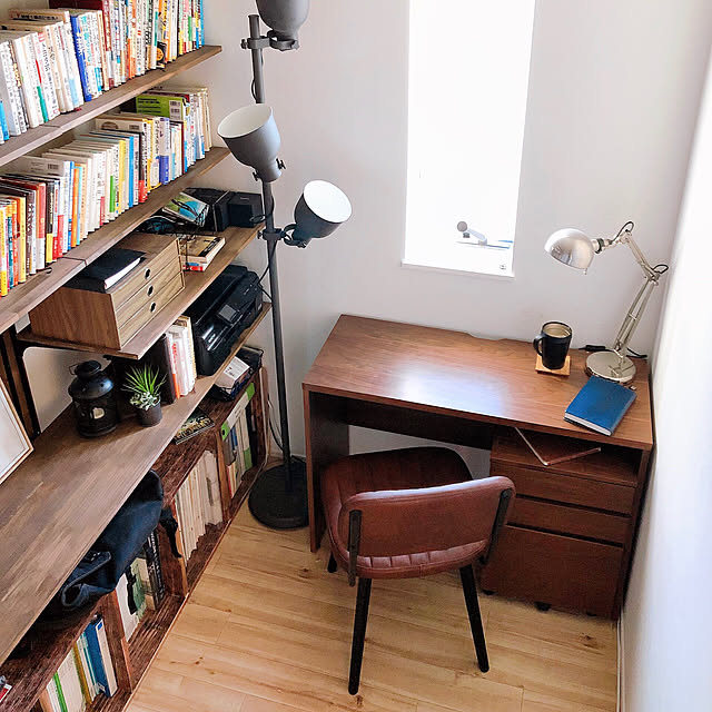 読書スペース,ナチュラル,IKEA,ワークスペース,ニトリ,ラブリコでDIY,ミドルブラウン,DIY,書斎,ラブリコ,On Walls Free-Lifeの部屋