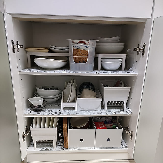 Kitchen,中古マンションリノベーション,マンション暮らし,すきなものに囲まれた暮らし,ご覧頂きありがとうございます♡,素敵なご縁に感謝☆彡,いいね、フォロー本当に感謝です♡,食器棚収納見直し中,青いお皿が欲しい marosukeの部屋