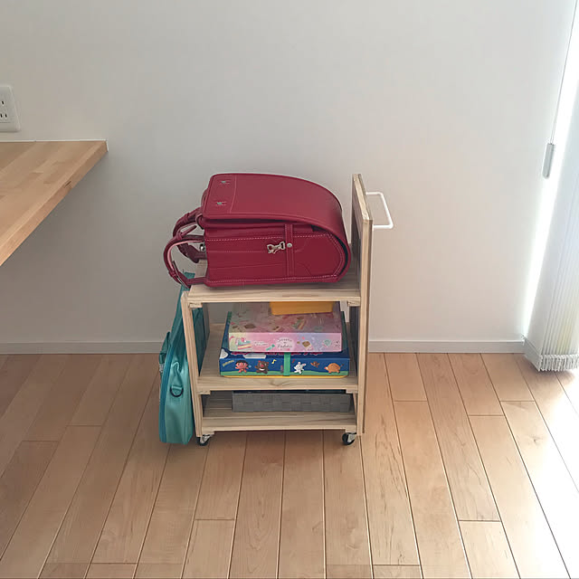 DIY,ランドセル置き場,北欧ナチュラル,こどもと暮らす。,住友林業,シンプルナチュラル,リビング学習,My Desk mekichinの部屋