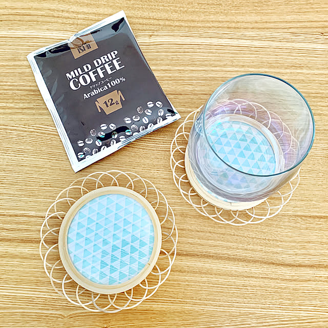 Daiso,コースター,水色,耐熱性マグが欲しいなぁ,耐熱性グラス,耐熱性,オーロラグラス,スリコ,3COINS,たっぷり,成城石井,ドリップバッグコーヒー,ドリップバッグ,コーヒーのある暮らし,My Desk,手軽に,癒し,春色,コースターを新しくしました♡,心地良い暮らし koko_hikaの部屋