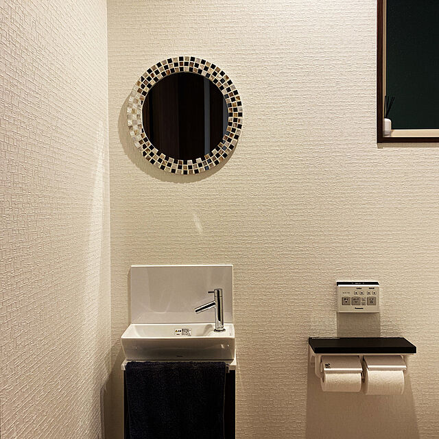 壁掛けミラー,ニトリ,Bathroom Komekoの部屋