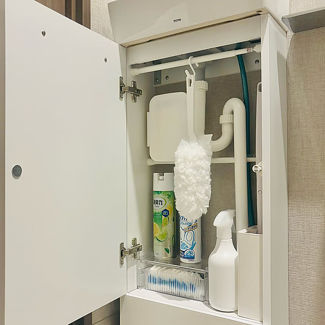 Bathroom,山崎実業 タワー,収納,トイレブラシスタンド,towerシリーズ,トイレ,つっぱり棒,手洗い器,手洗い器下収納,RoomClipショッピング,トイレ収納,セリア　アクリル容器,吊り下げ収納,デイリー掲載ありがとうございます up0524の部屋