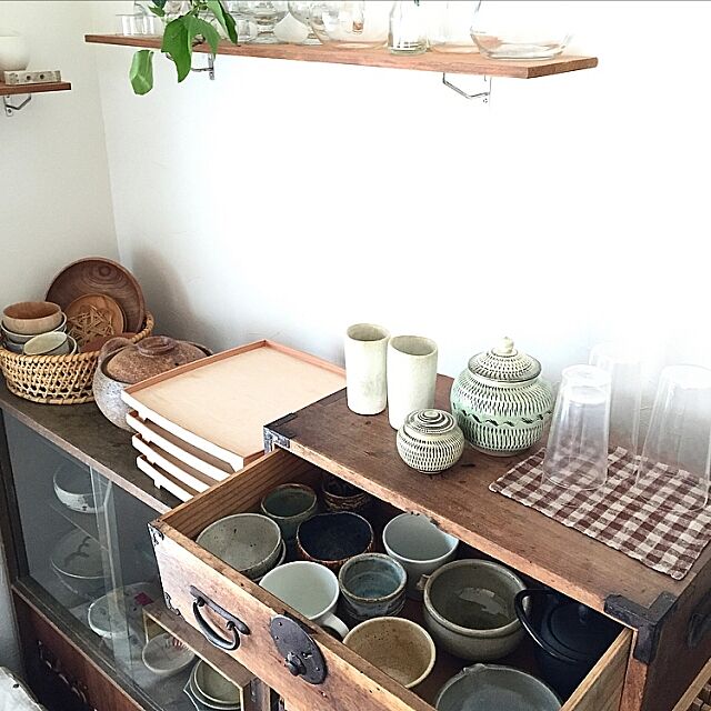 Kitchen,引き出し,シンプル,古道具,古家具,食器棚,キッチン背面,和食器,うつわ好き zuiiの部屋