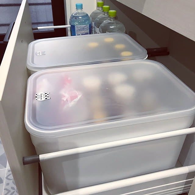キッチン収納棚,キッチン収納,無印も好き,ポリエチレンケース,ストック,ストック収納,ストック置き場,調味料収納,百均,ダイソー,Kitchen kanaboon14の部屋