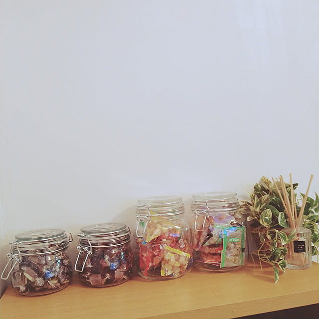 My Shelf,お菓子収納,DAISO♥,ガラスポット…ダイソー,お菓子のしまい方,快適な暮らし,収納 aho51の部屋