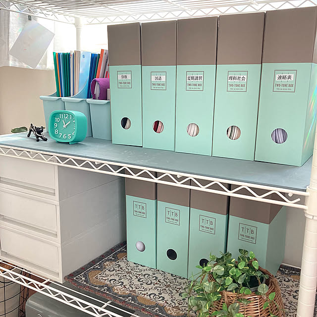 書類整理,スチールラック,子供の部屋,テプラで整理整頓,無印良品,セリア,ストレージボックス,デスクオーガナイザー,IKEA,3COINS,子供の物,学習プリント,収納,テプラ,山善,投稿するの忘れてた！,Daiso,ミントグリーン,Bedroom mako2yaの部屋