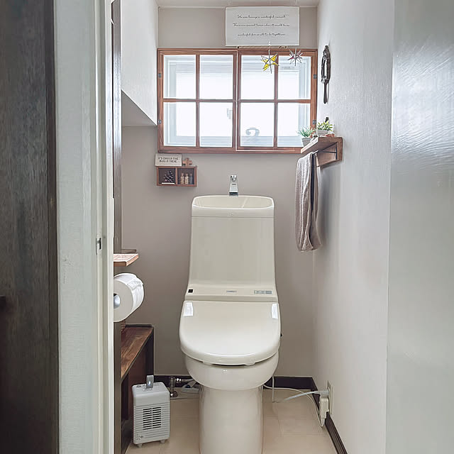 Bathroom,壁紙屋本舗,ニトリ人感ミニセラミックファンヒーター,ニトリ,DIY,タグ付けはできませんでした kotoriの部屋