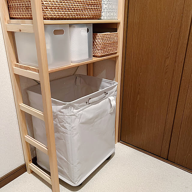パイン材ユニットシェルフ,無印良品,ランドリーバスケット,脱衣所収納,洗面所 収納,賃貸,一人暮らしインテリア,賃貸マンション,暮らし,賃貸インテリア,一人暮らし,シンプル,Bathroom meemeeの部屋