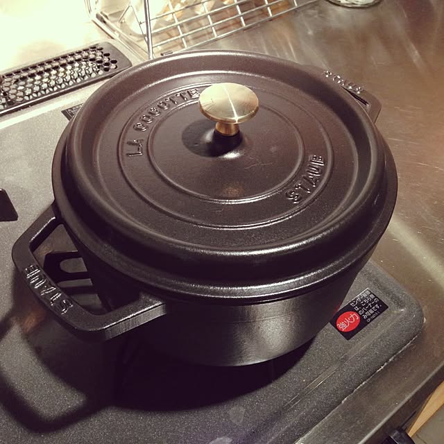 Kitchen,ストウブ,STAUB,モノトーン,一人暮らし okakenの部屋