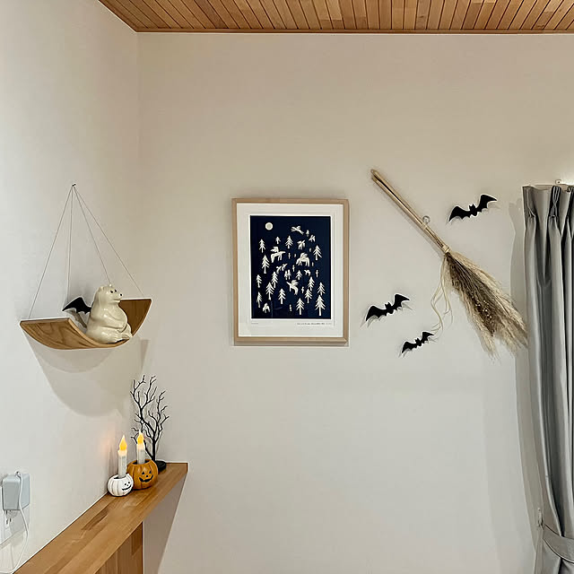 On Walls,パンパスグラス,ハロウィン,癒し,ナチュラルインテリア,ハロウィンディスプレイ,コメントお気遣いなく♡ yoppiの部屋