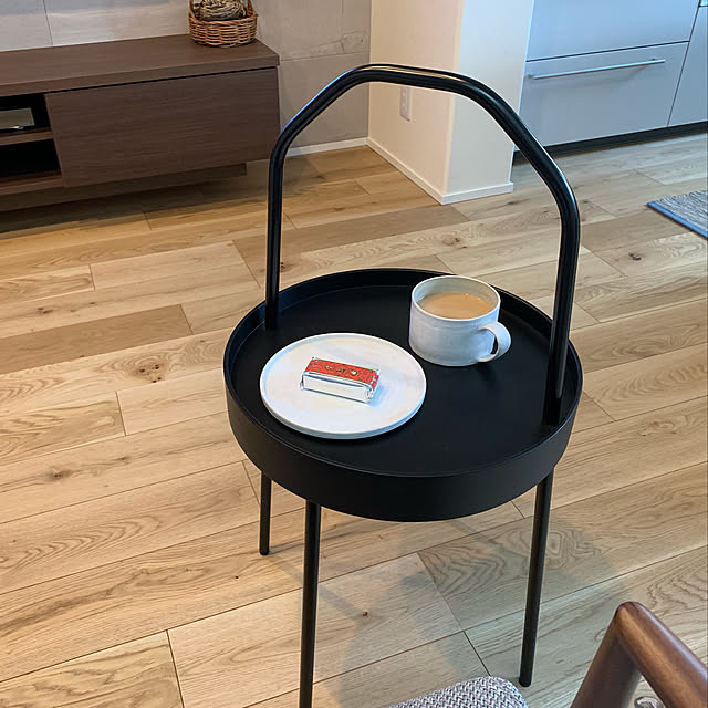 無垢の床,サイドテーブル,IKEA,Lounge hirobooの部屋