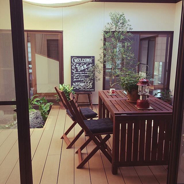 LIXIL,樹ら楽ステージ,中庭のある家,観葉植物,カフェ風,リフォームハウス nana bananaの部屋