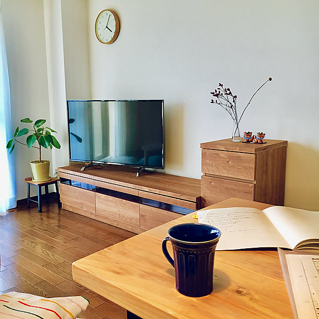 My Desk,時計,テレビ台,ダイニング,ダイニングテーブルDIY,花のある暮らし,Dinos,カフェ風インテリア,築27年,マンション暮らし,中古マンション sayaの部屋