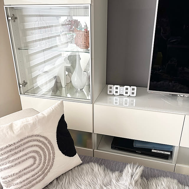 Lounge,時計,ソファー,IKEA,ソファ,リビング,お気に入り,マンション,アクタス,グレーインテリア,好きな眺め,マンション暮らし,子供のいる暮らし,心地よい暮らし poohの部屋