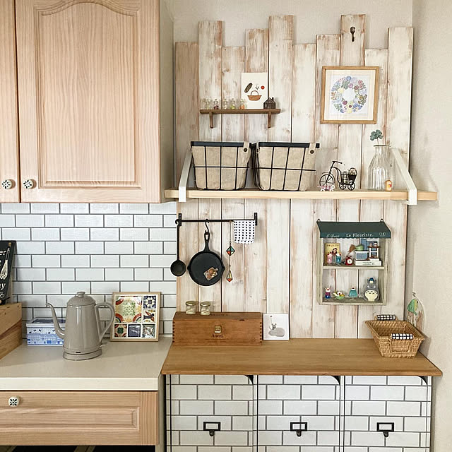 カラボリメイク,キッチン収納,キッチン背面,DIY,建売をオシャレにしたい,DIY リメイク,ナチュラルカラー,ねこと暮らす,こどもと暮らす,造作棚,壁面収納,Kitchen rinonori3の部屋