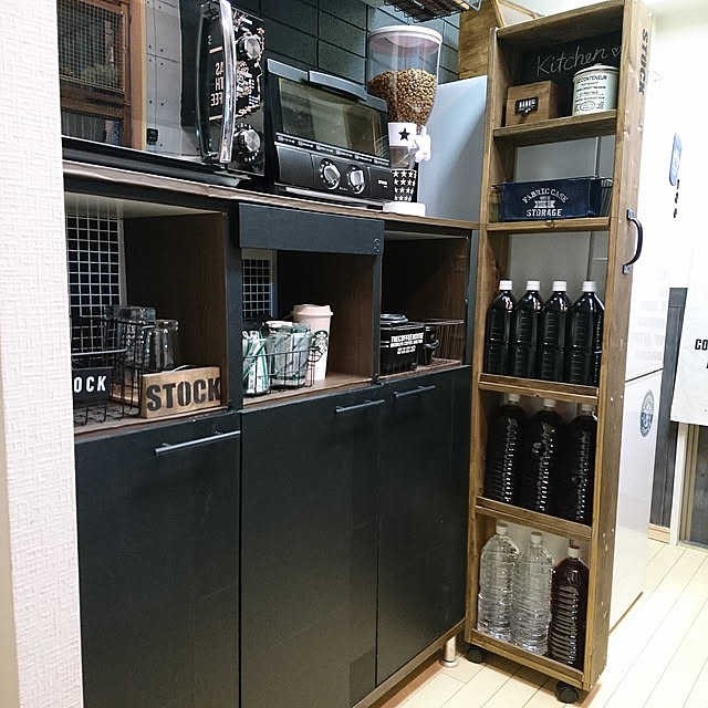 My Shelf,モノトーンインテリア,2019年12月11日,隙間収納棚工作,1×6材で隙間収納棚,山善,RCの出会いに感謝♡,いいね、フォロー本当に感謝です♡,コメントお気遣いなく♡,インスタ→lovepeacedog,トライビルで作った棚,山善工作部,トライビル lovepeaceの部屋